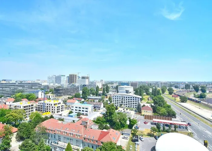 Downtown Charm With Free Parking Spot * Bratislava