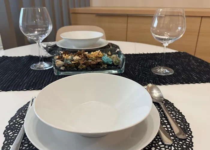 Apartmán Downtown Charm With Free Parking Spot *